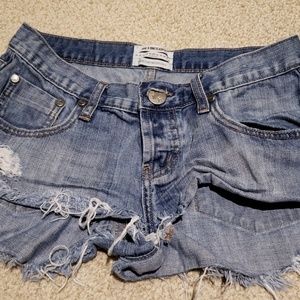One teaspoon bonitas shorts size 27